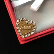 Дамски месингов пръстен Dior JAdior с лого и диаманти, кантирани във формата на сърце Дамски месингов пръстен Dior JAdior с лого и диаманти, кантирани във формата на сърце