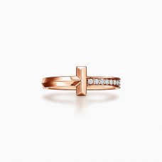 Пръстен Tiffany с единични диаманти Tiffany T от розово злато T1, стил „знаменитост“