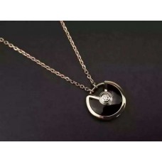 Колие Amulette de Cartier с диаманти от черен оникс в жълто злато, бяло злато и розово злато