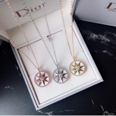 Дамско колие Dior Rose Des Vents White MOP с осемлъчева звезда и диаманти, розово злато/жълто злато/сребро