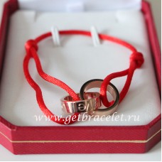 Гривна Cartier с двоен пръстен Love от розово злато и червено въже