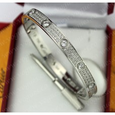 Гривна Cartier Love с диамантено покритие от бяло злато и диаманти