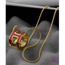 Колие Hermes 3D Pop „H“ с лого на змийска кост в червено злато
