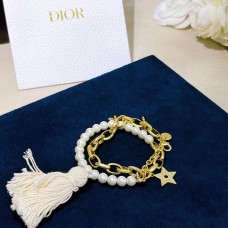 Christian Dior Бяла перла Жълто позлатена връзка Пчела Звезда Вълнени висулки с двойно предназначение Бижутерия Колие Гривна Christian Dior Бяла перла Жълто позлатена връзка Пчела Звезда Вълнени висулки с двойно предназначение Бижутерия Колие Гривна