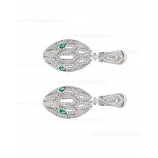Обеци Bvlgari Serpenti от 18-каратово бяло злато с диаманти Pave и изумрудени очи