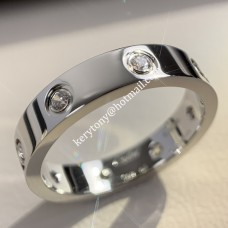 Пръстен Cartier Love от 18-каратово бяло злато с 8 диаманта