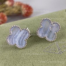 Обеци Van Cleef Arpels Alhambra от бяло злато, халцедон