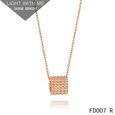 Van Cleef and Arpels Pink Gold Perlee Медальон 5 реда Van Cleef and Arpels Pink Gold Perlee Медальон 5 реда