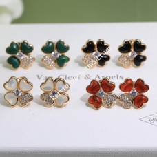 Обеци Van Cleef Arpels Cosmos от розово злато с диаманти, бели/червени/черни/зелени