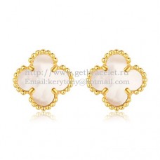 Обеци Van Cleef Arpels Sweet Alhambra от жълто злато с бял седеф