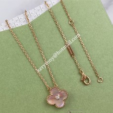Колие Van Cleef Arpels Alhambra от розово злато с розов седеф и диаманти