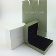Кутия за колие Van Cleef Arpels Кутия за колие Van Cleef Arpels